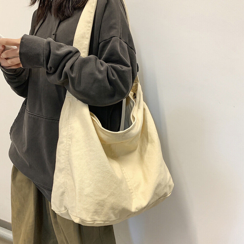 Noah Sara – Practical and Stylish Canvas Shoulder Bag