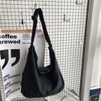 Noah Sara – Practical and Stylish Canvas Shoulder Bag