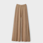 Jennifer Ariana - Three-Piece Comfortable Set