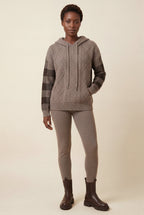 Lia | Oversized Cable Hoodie with Checked Sleeves