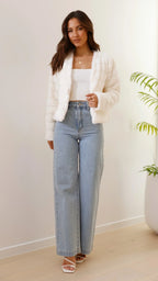 Carla - Women's short faux fur jacket with open collar
