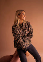 Eda - Women's leopard print jacket with snap buttons