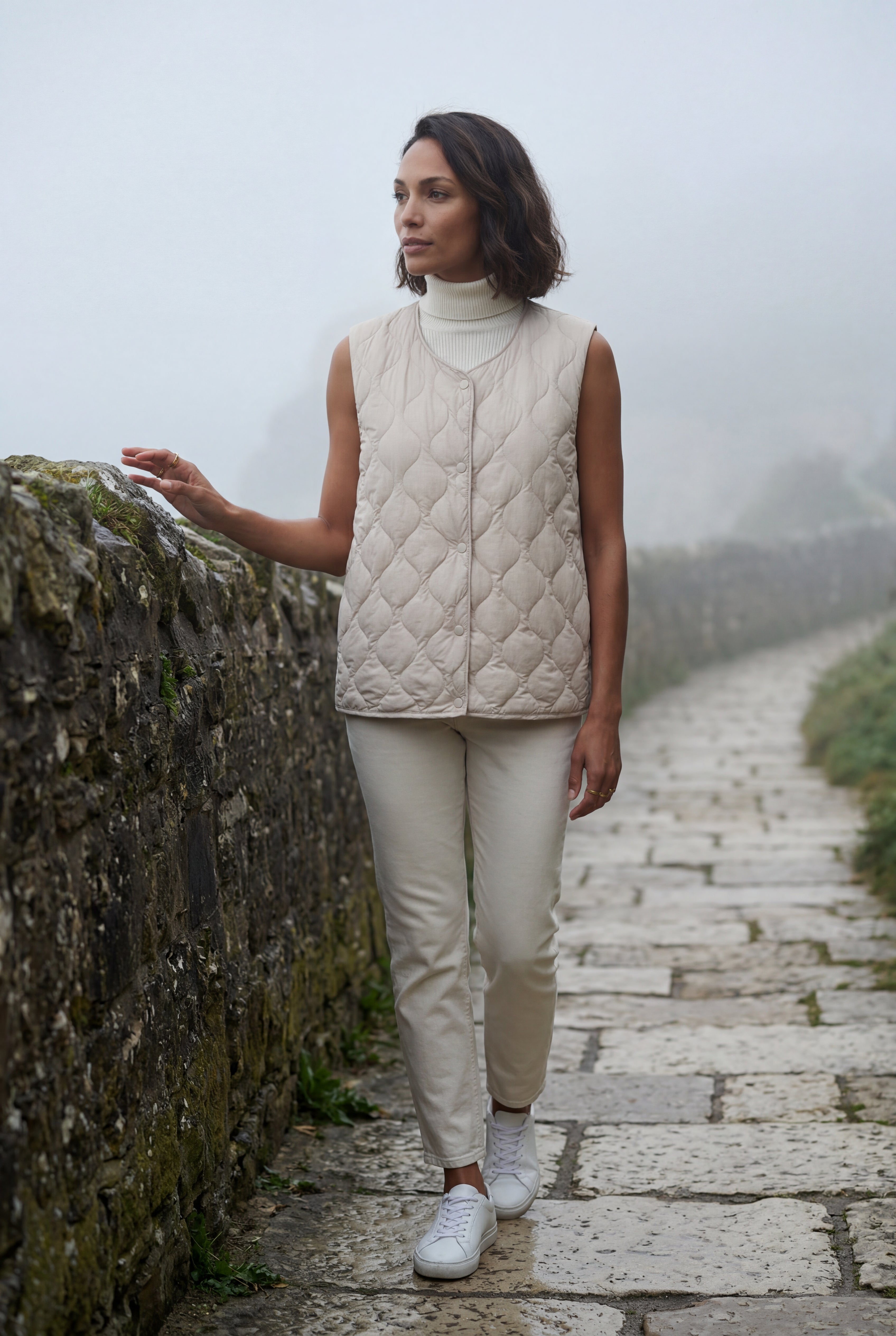 Lia | Diamond-quilted Sleeveless Bodywarmer Vest with Snap Closure