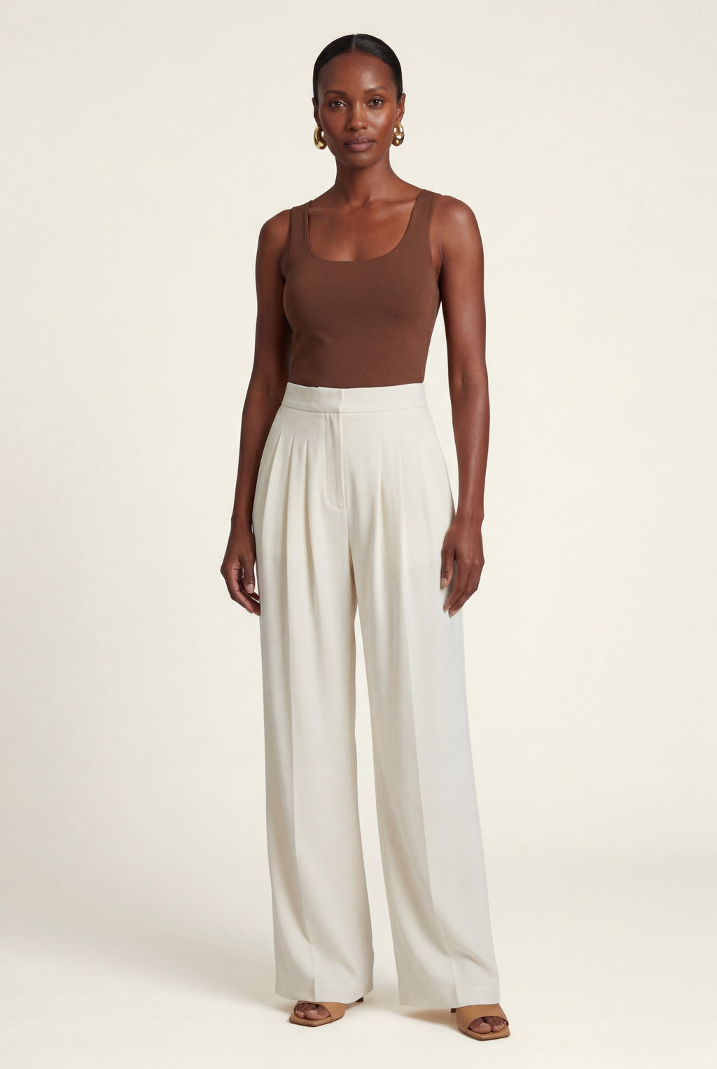 Lia | Light Cream High-waisted Wide-leg Pleated Trousers