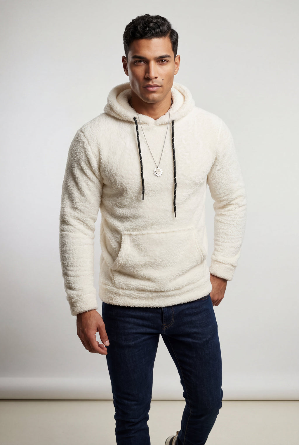 Liam | Modern Fit Plush Hoodie with Kangaroo Pocket