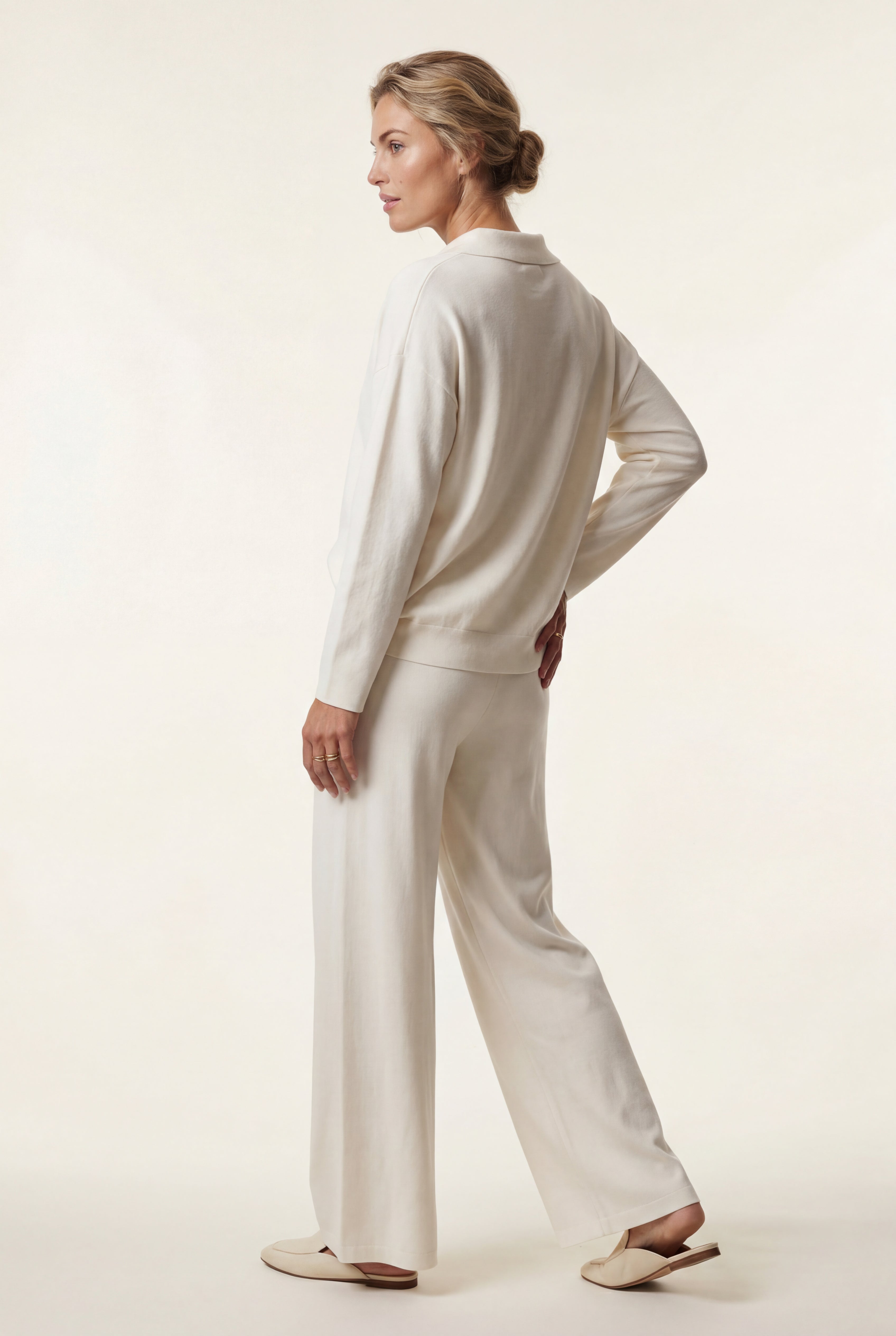Lia | Oversized Collared Lounge Set with Wide-leg Trousers