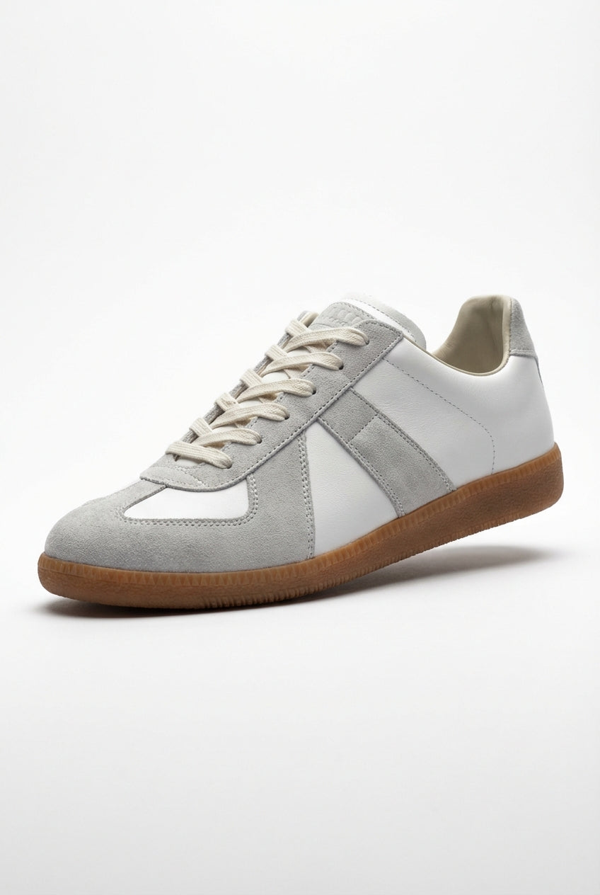 Liam | Retro Low-top Sneakers with Contrast Panels