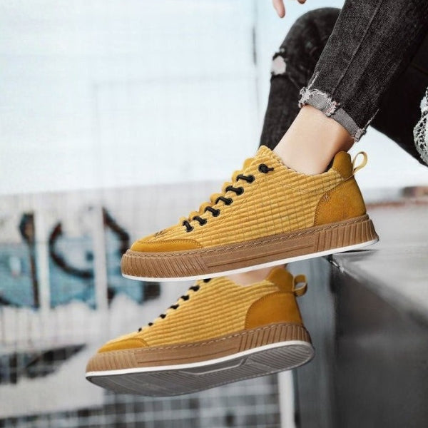 Gio | Textured Grid-pattern Low-top Sneakers with Contrast Sole